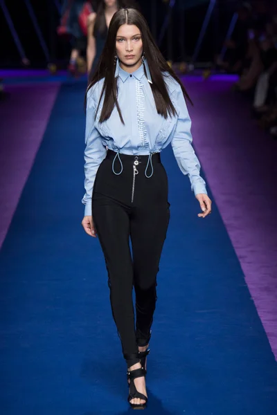 Look 44